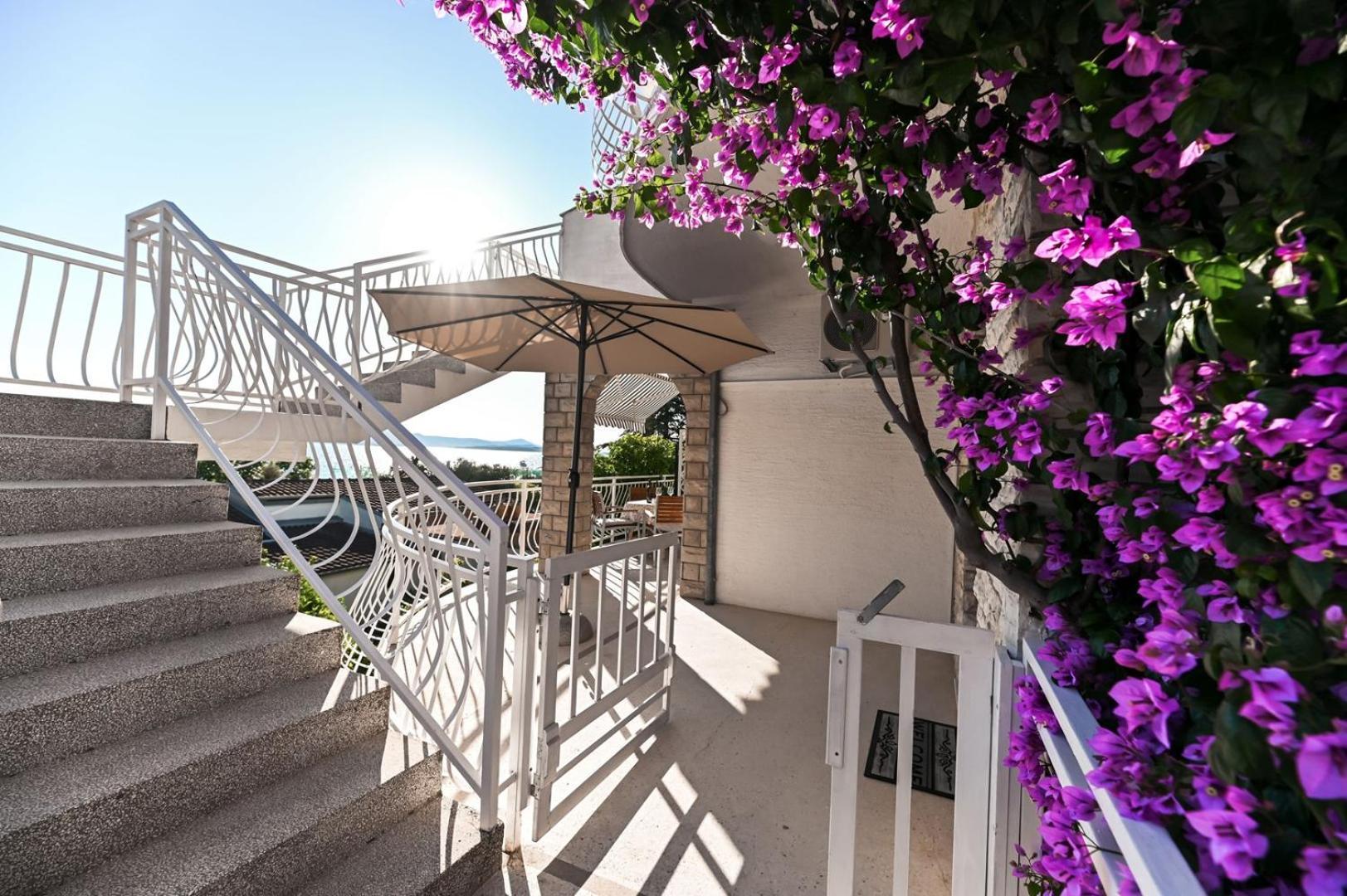Apartment Rajna Biograd Na Moru Exterior photo